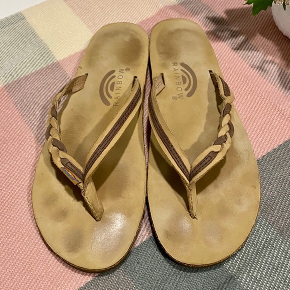 🌈 Rainbow Sandals Flirty Braid Narrow Strap Women’s Large Tan - Picture 6 of 8